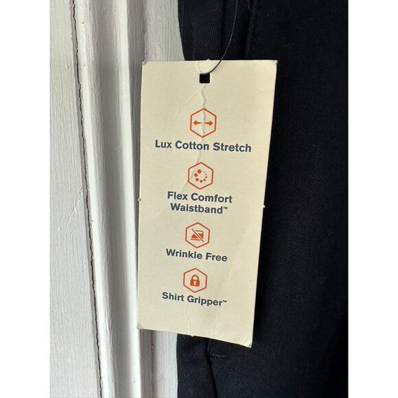 Dockers Navy Blue Pleated Khakis Lux Cotton Stretch Flex Comfort 46x32 New - Picture 8 of 8